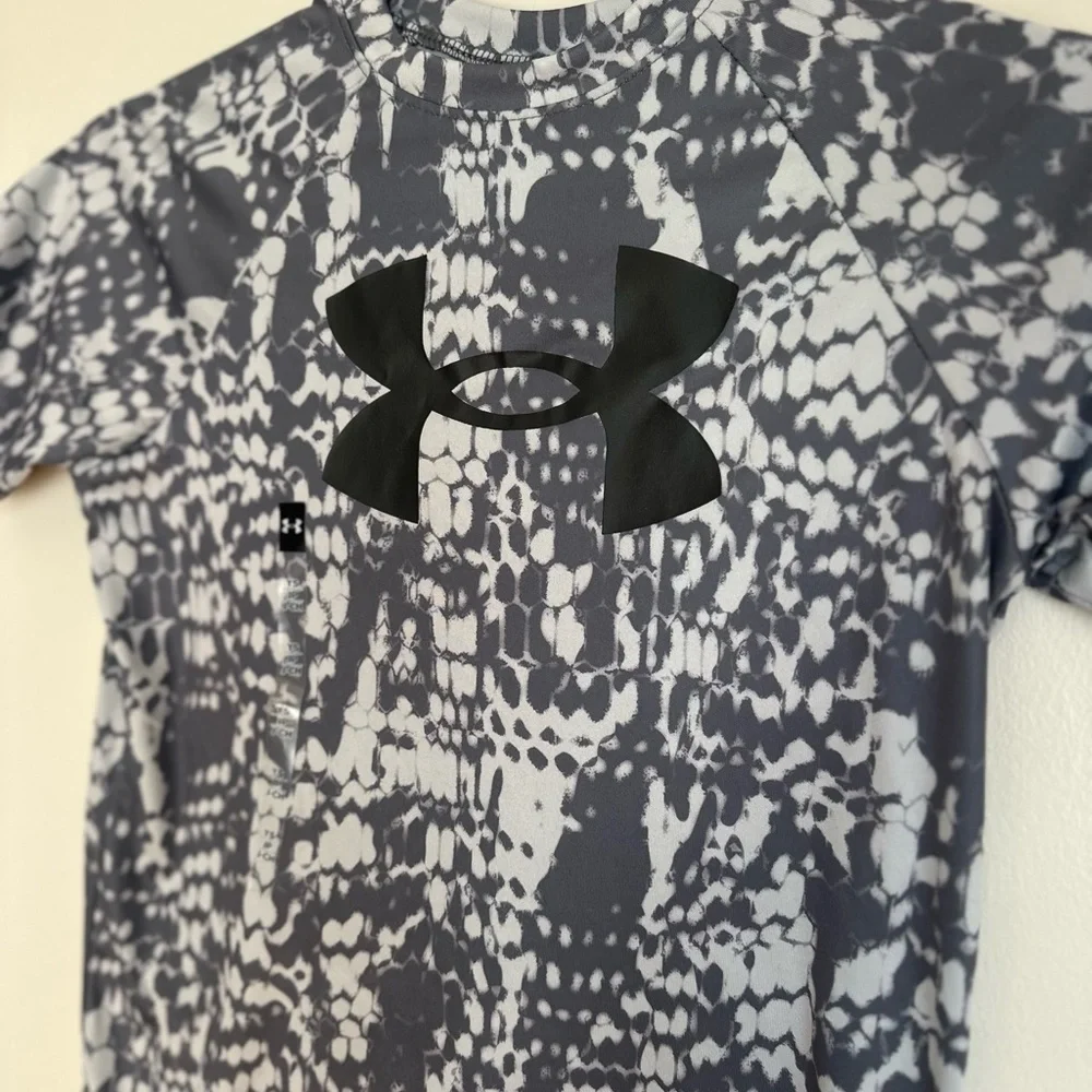 NEW Under Armour Boys Tech Big Logo Printed Short Sleeve T-Shirt Sz Youth Small